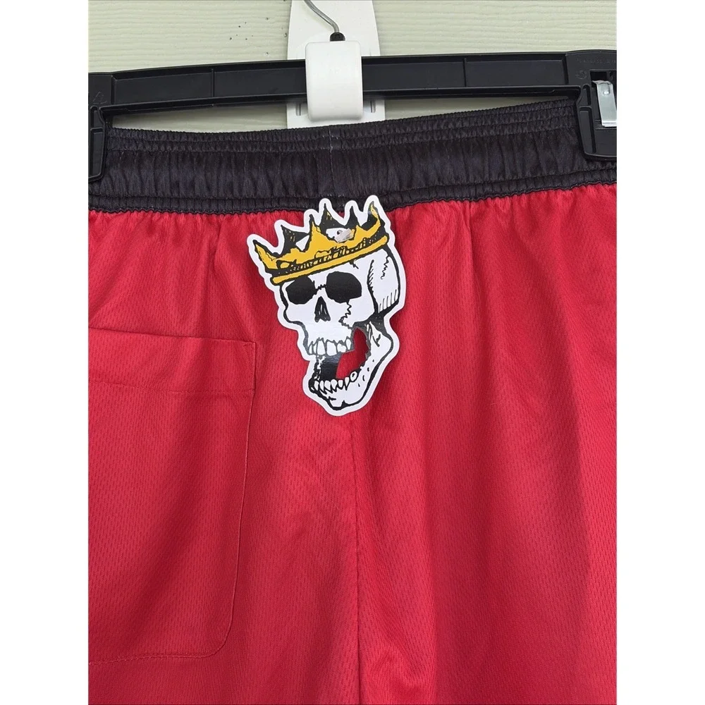 Skull & Crown Red KNUCKLEHEADS Lacrosse Athletic Activewear Shorts Youth XL NEW